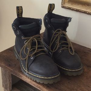 Men’s Dr Martens